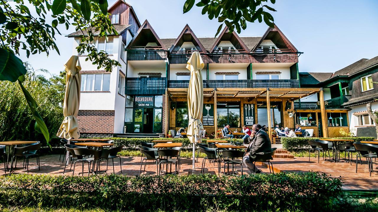 Pensiunea Belvedere Targu Neamt Exteriér fotografie